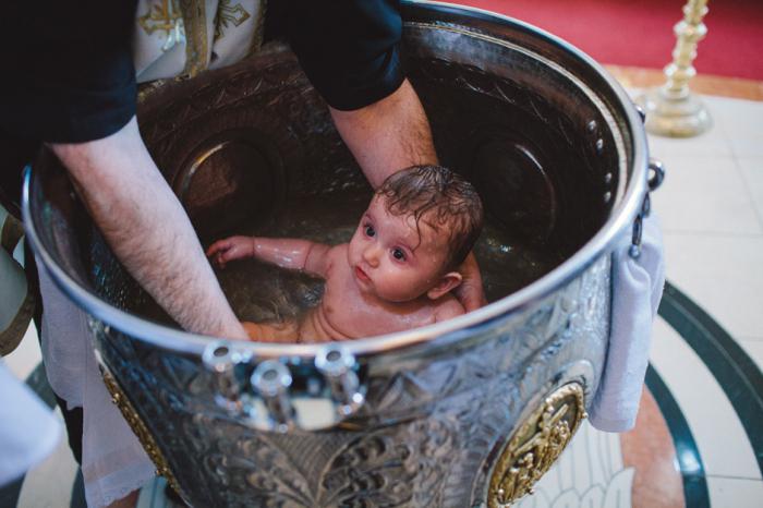 по каким дням нельзя крестить ребенка